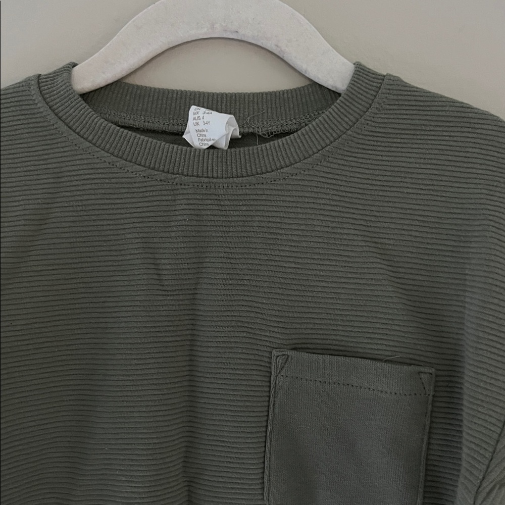 H&M Green Ribbed Sweatshirt 4T - Picture 3 of 5